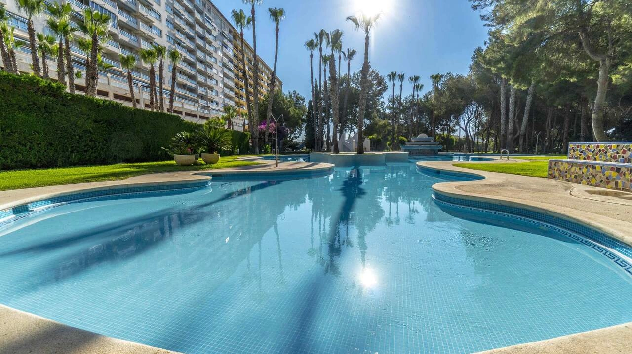 Appartement à Campoamor Alicante : Vente Immobilier - Vue Mer et Plus
