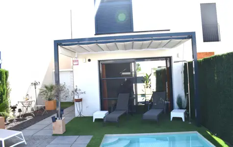 Maison Moderne Benijofar: Villa 2 Chambres avec Piscine Privée - Costa Blanca