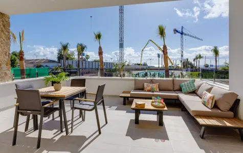 Appartements vue mer à Playa Flamenca – Résidence de luxe avec piscine et spa